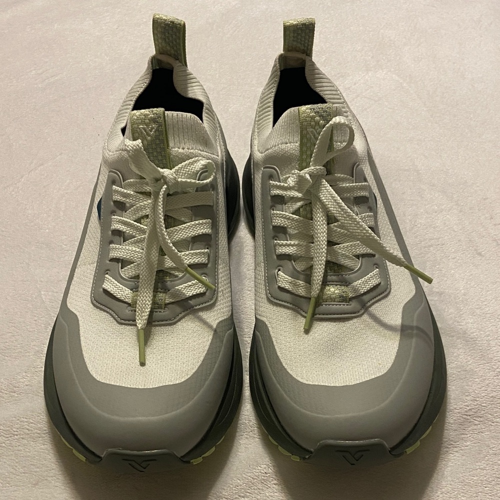 NWOB Men’s Vessi Stormburst Low Top Sneaker